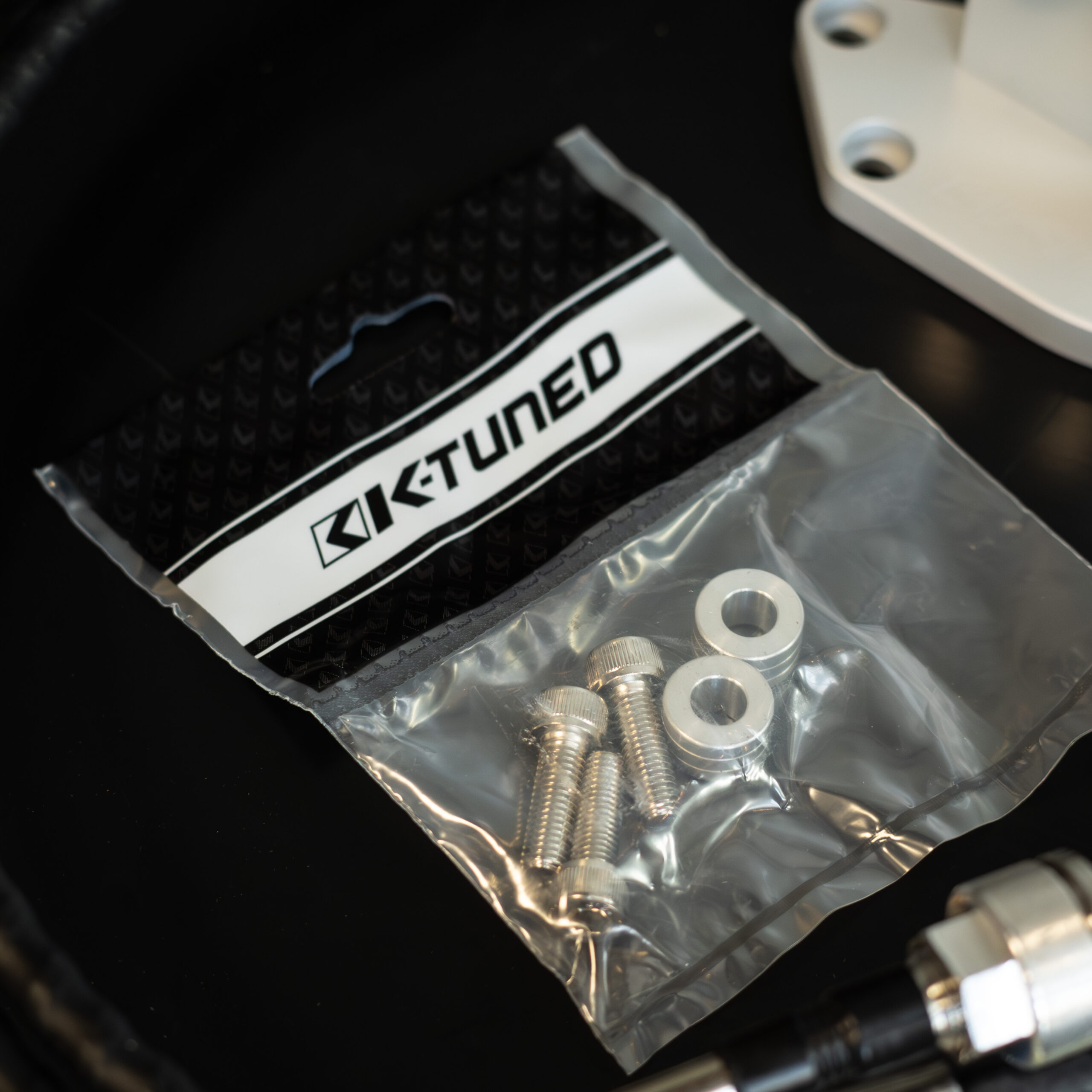 K-Tuned H/F Series Race-Spec Shifter Cables & Bracket – Civic / Integra Swap