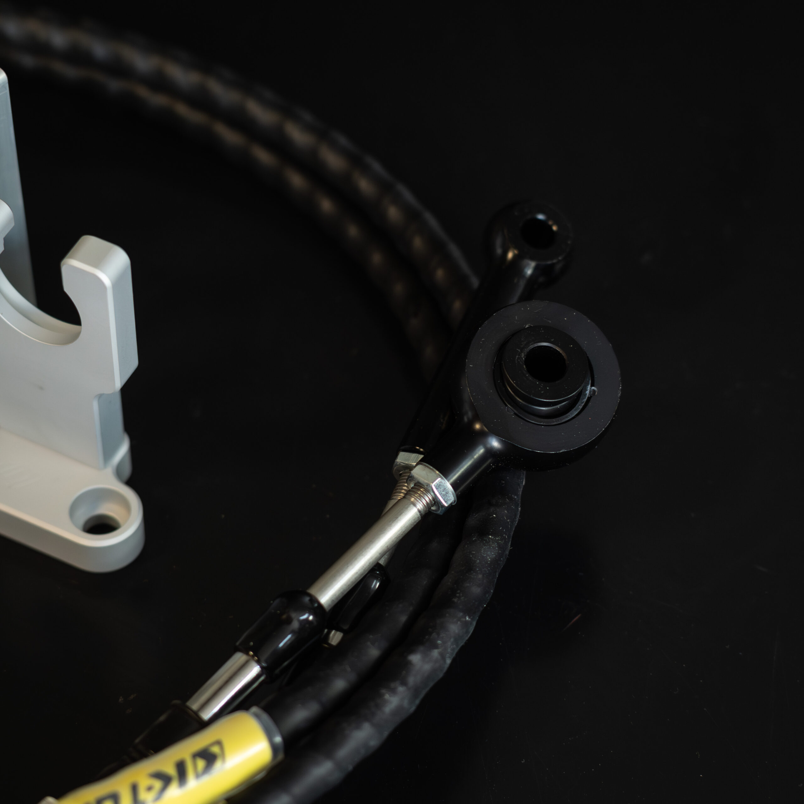 K-Tuned H/F Series Race-Spec Shifter Cables & Bracket – Civic / Integra Swap